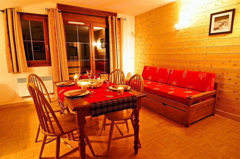 Residence Nemea Les Chalets Des Evettes フルメ エクステリア 写真