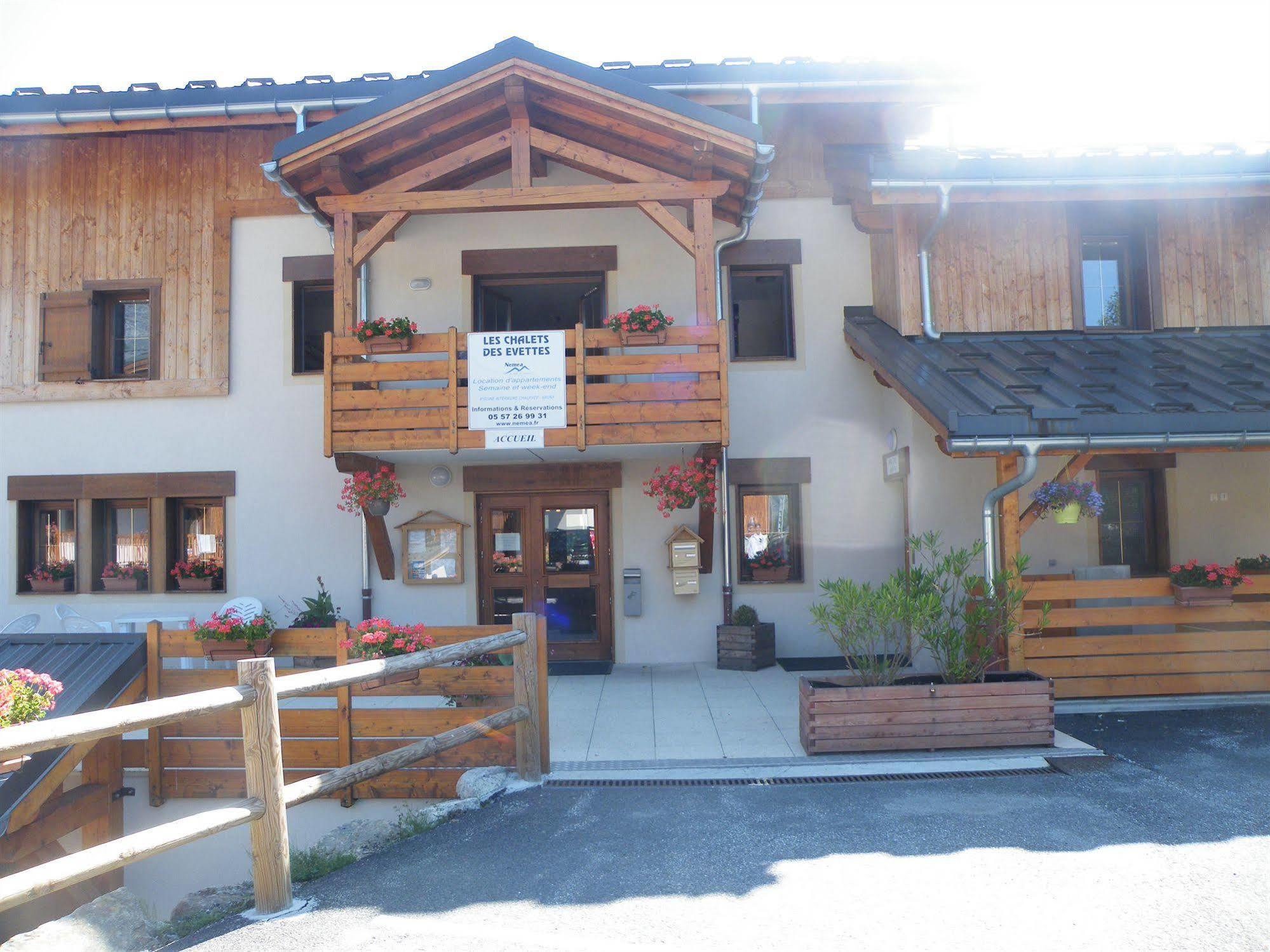 Residence Nemea Les Chalets Des Evettes フルメ エクステリア 写真